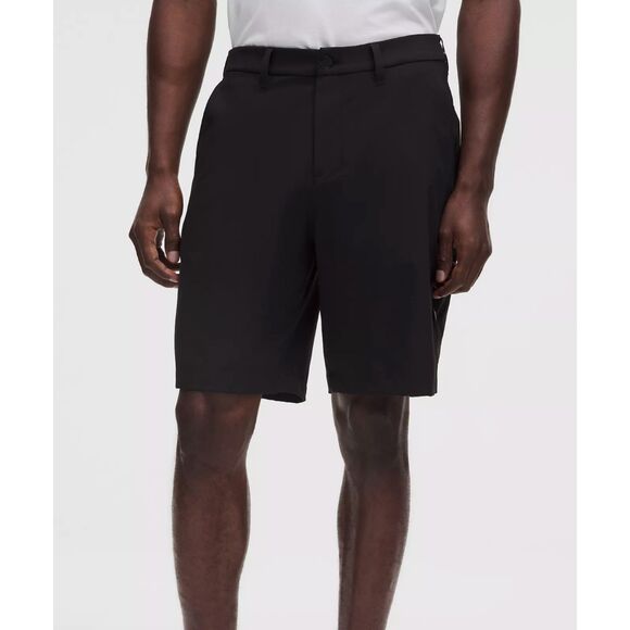 LULULEMON Black ABC Classic Fit Golf 10" Shorts Mens XXL 38 - Picture 1 of 7
